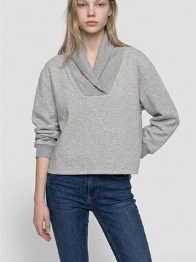 Relaxed Shawl-Collar Turtleneck Sweater in Light Gray